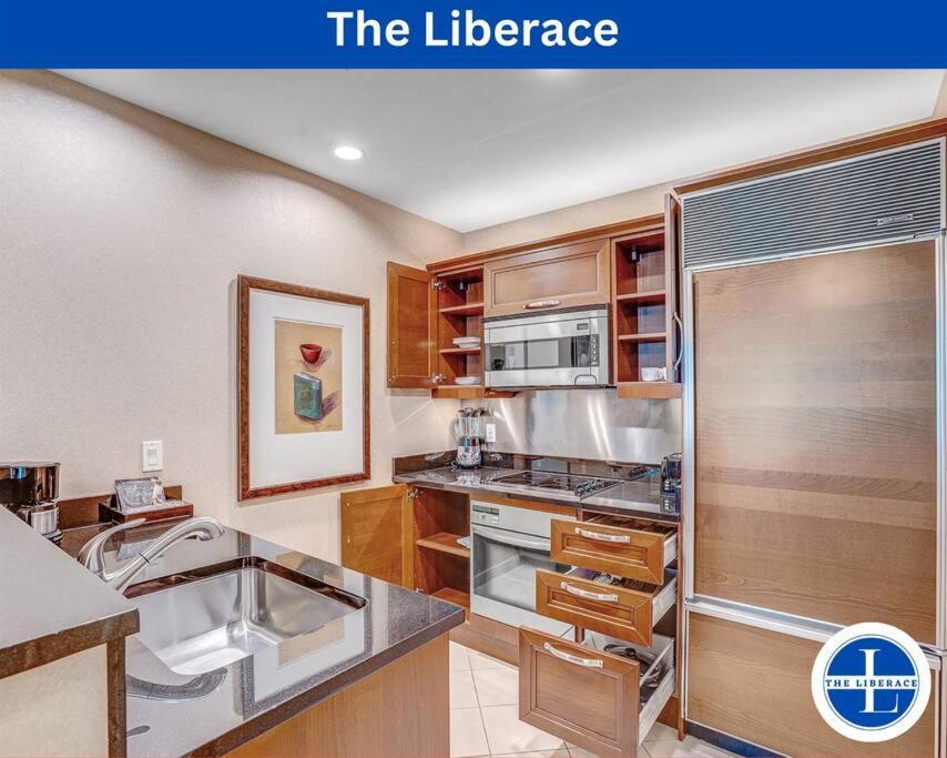 The Liberace Aparthotel Лас Вегас Екстериор снимка