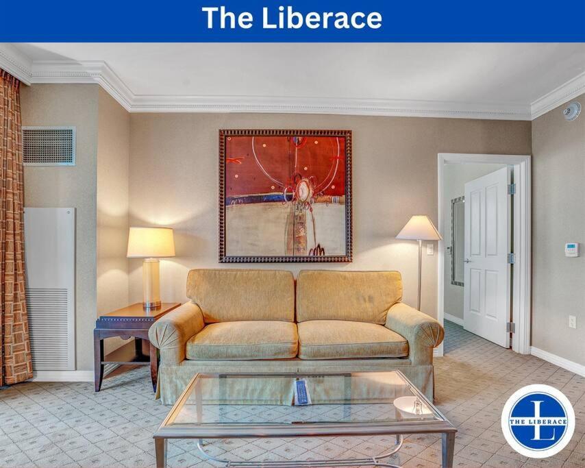 The Liberace Aparthotel Лас Вегас Екстериор снимка